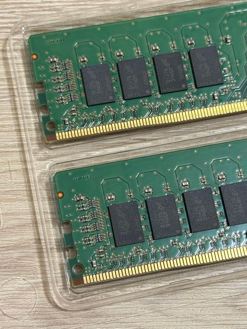 【美品】Crucial 32GB DDR4 2666 16GB×2枚